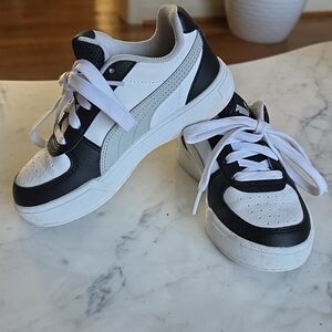 Puma Black & White Low-Top Sneakers